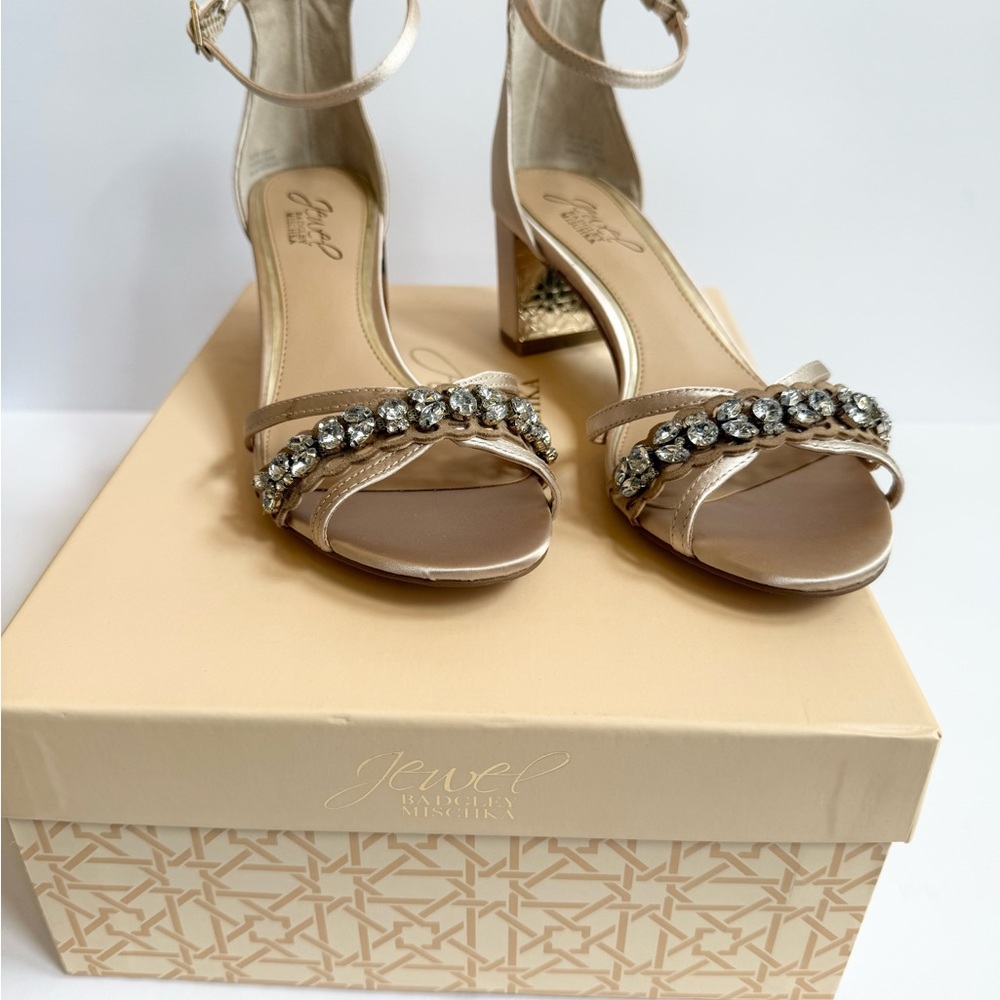 Jewel Badgley Mischka Giona Embellished Evening Sandals Size 8 New in Box - Picture 7 of 8